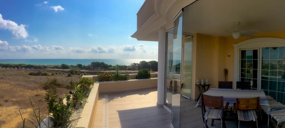 Magnificent 3 bedrooms corner apartment - Immo Pórtico Mar
